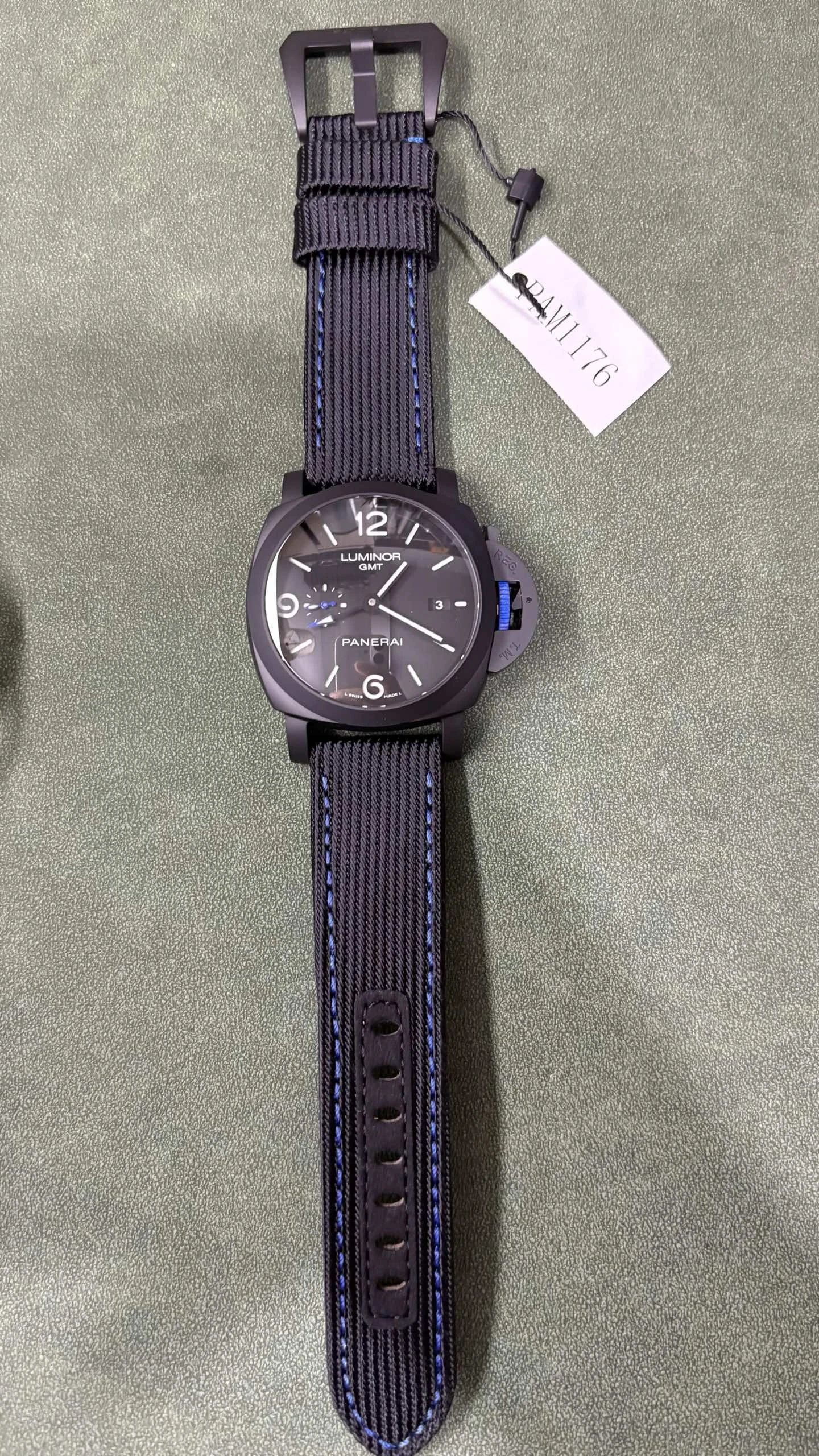 Panerai Luminor GMT Watch - Black Dial-010736