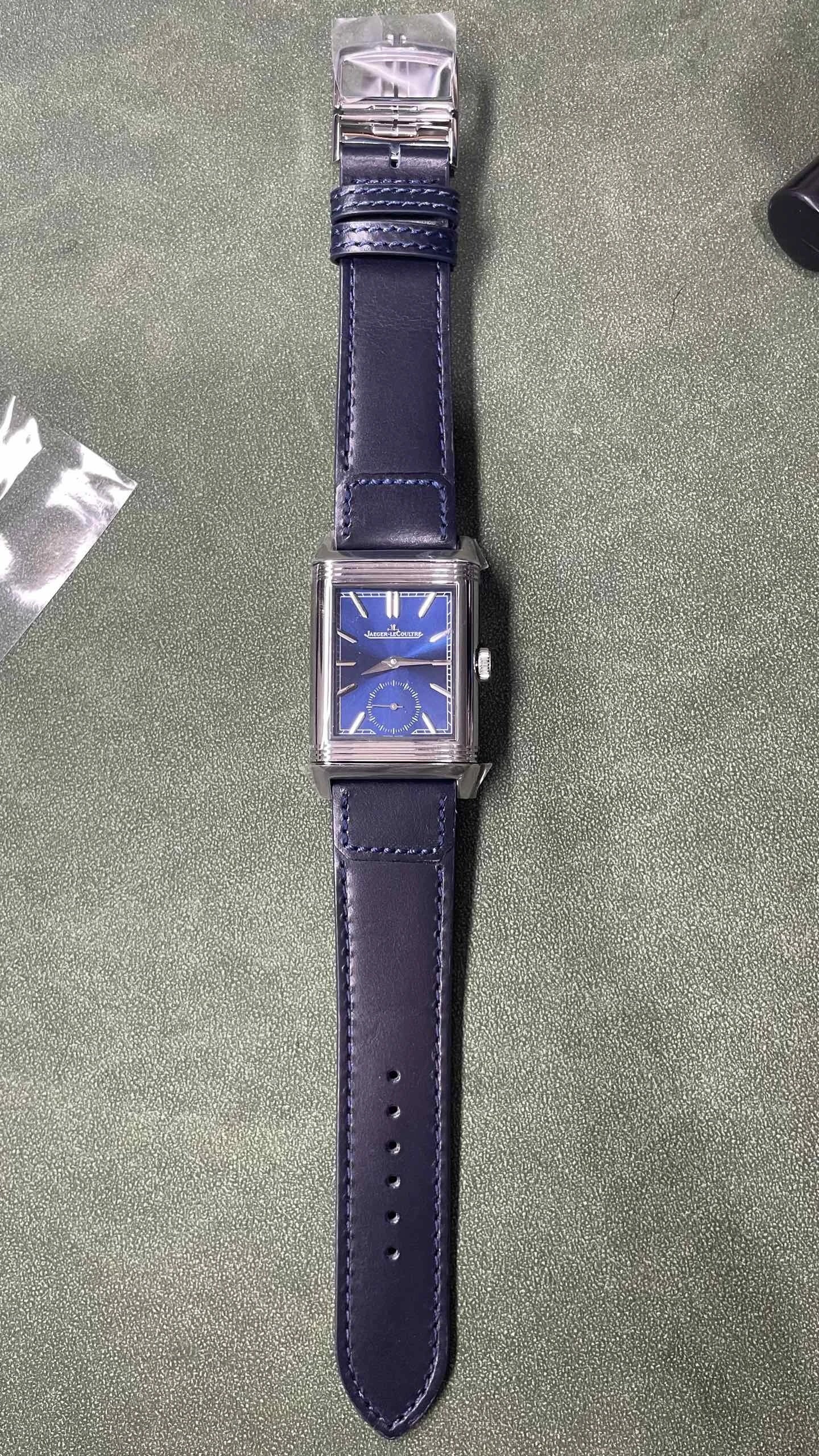 Jaeger-LeCoultre Reverso Watch - Blue Dial / Watch - Silver Dial-010792