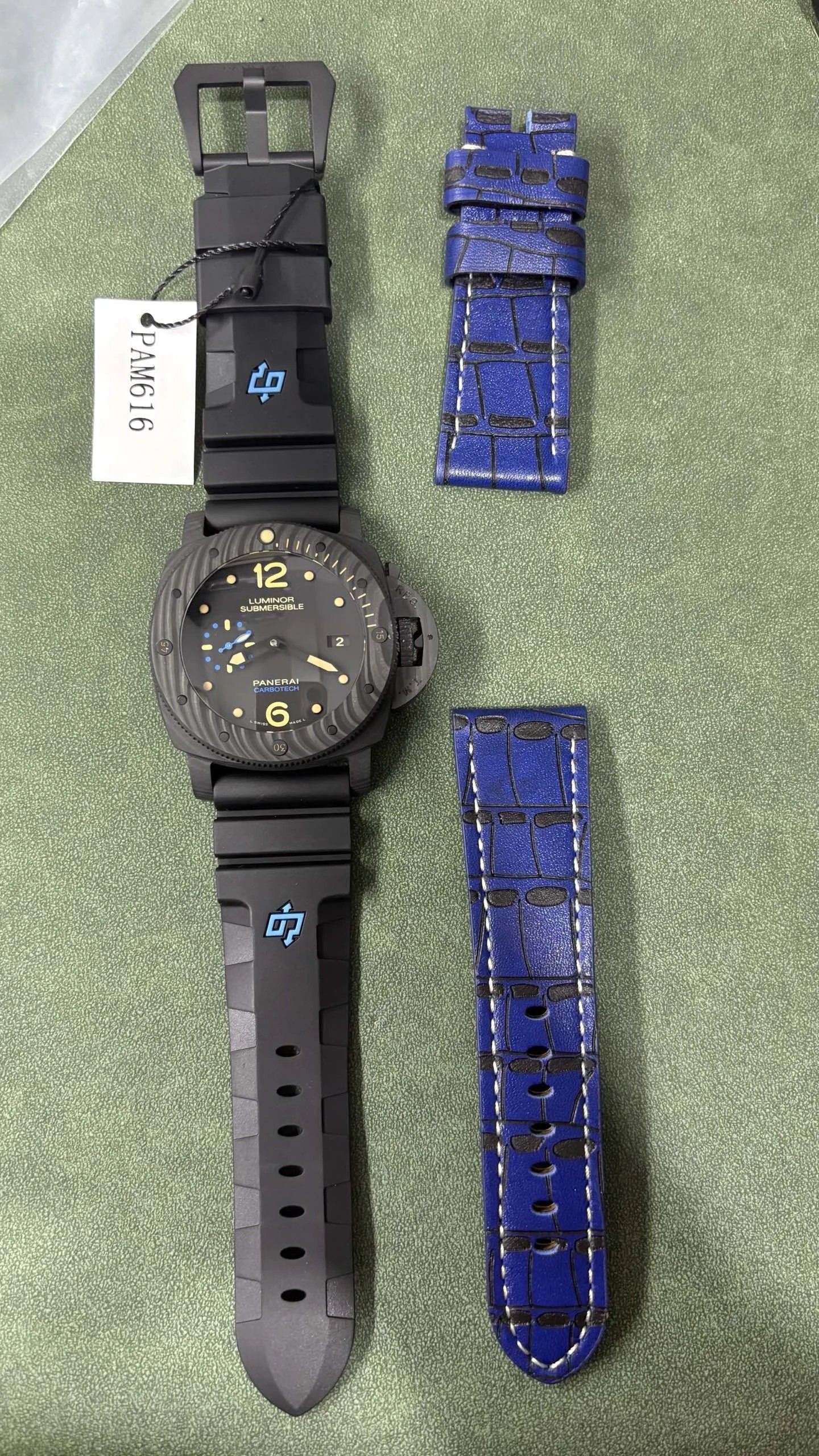 Panerai Luminor Submersible Watch - Black Dial-010797