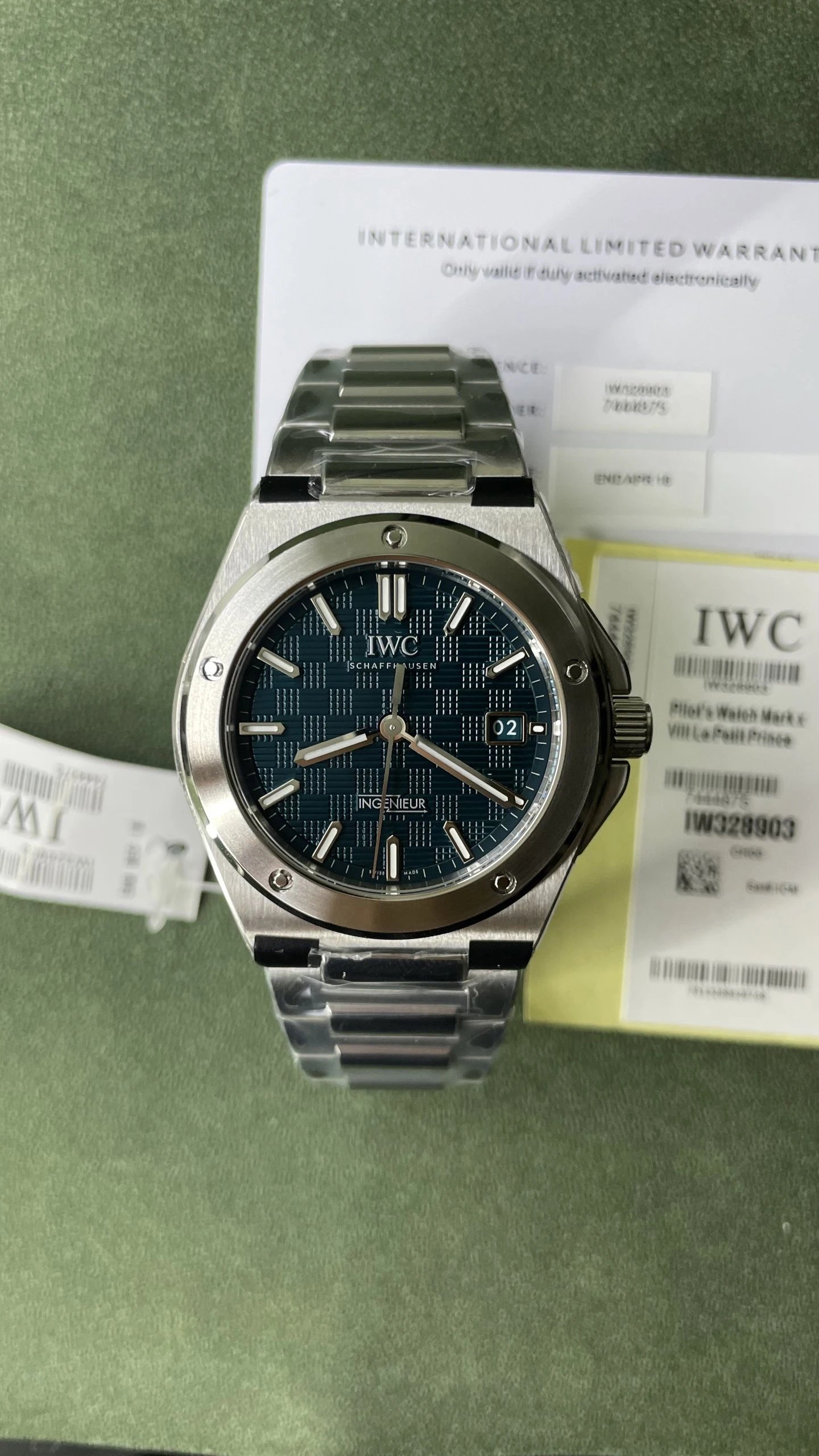 IWC Pilot's Watch Mark X Watch - Blue Dial-010842