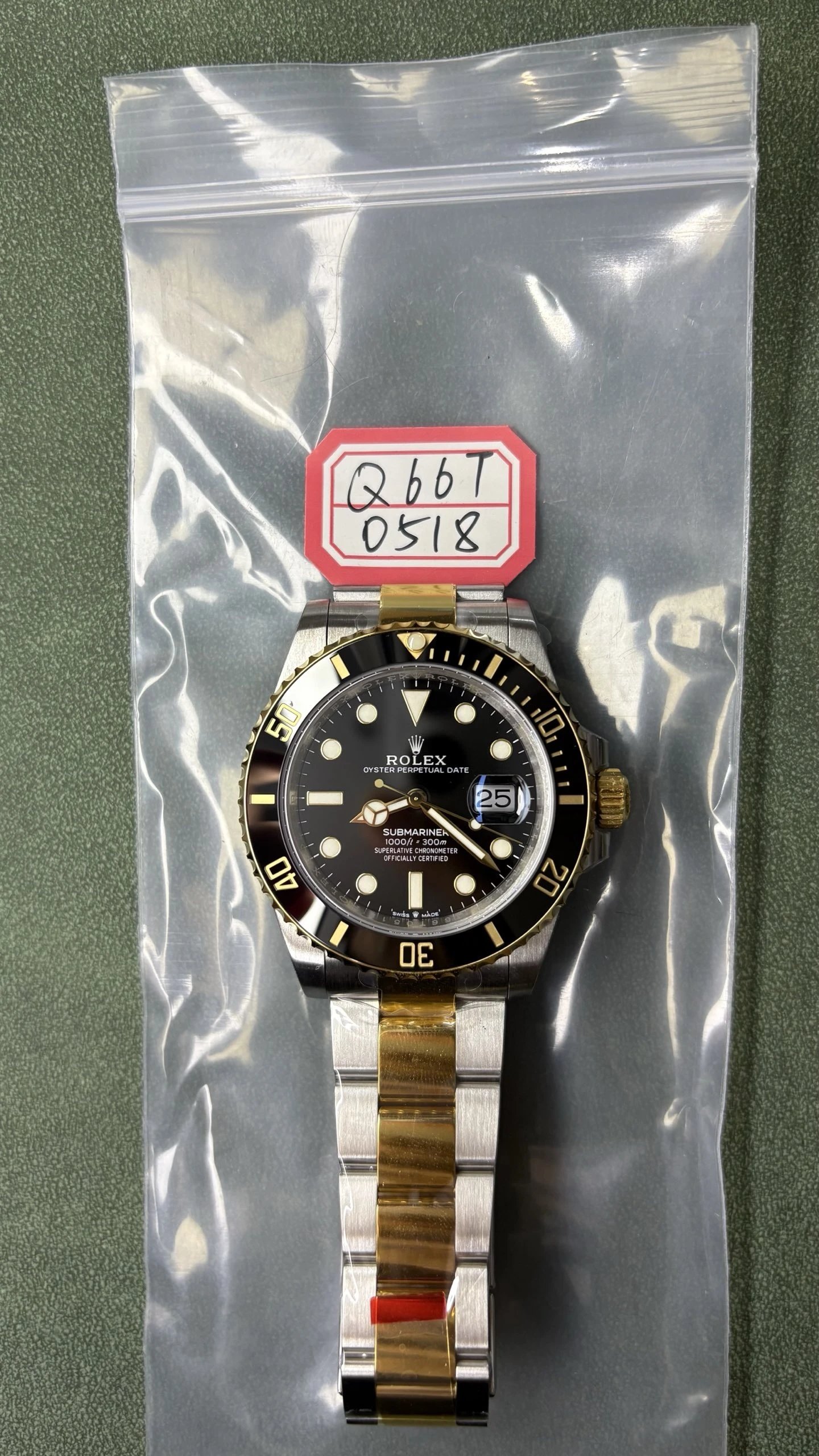 Rolex Submariner Watches — SB000680 listing image