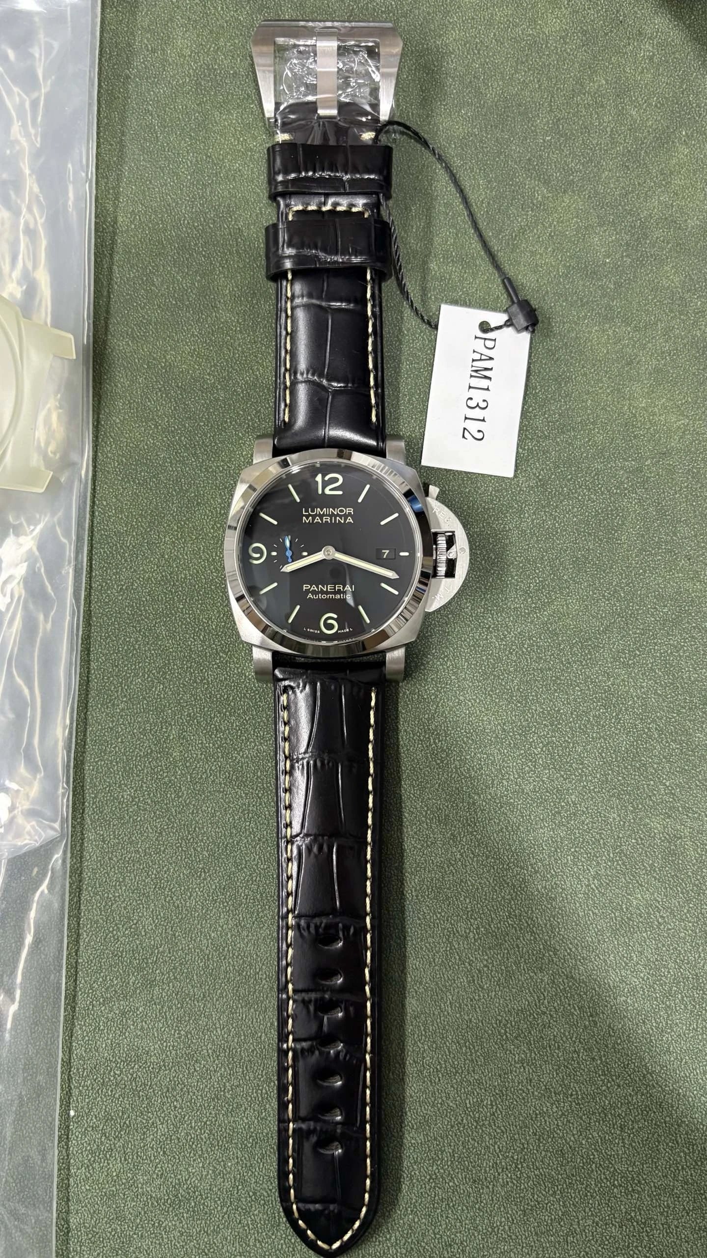 Panerai Luminor Marina Watch - Black Dial-010821