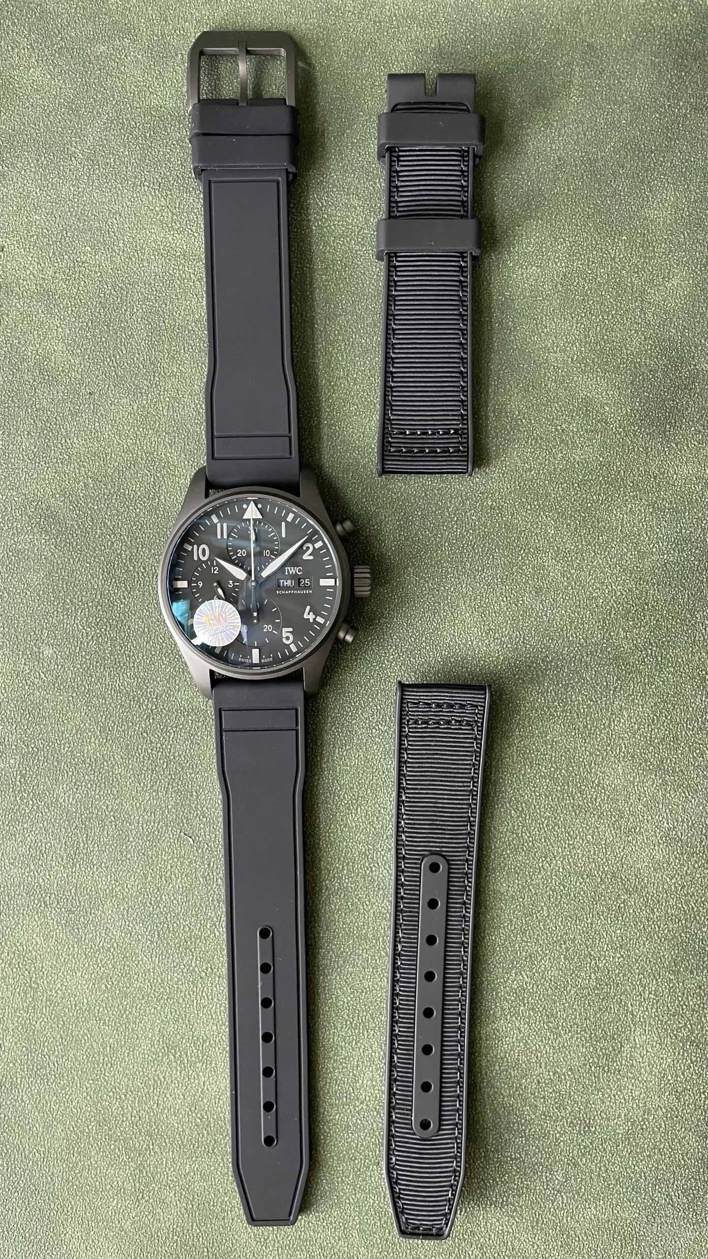 IWC Pilot's Watch Chronograph Watch - Black Dial-010825