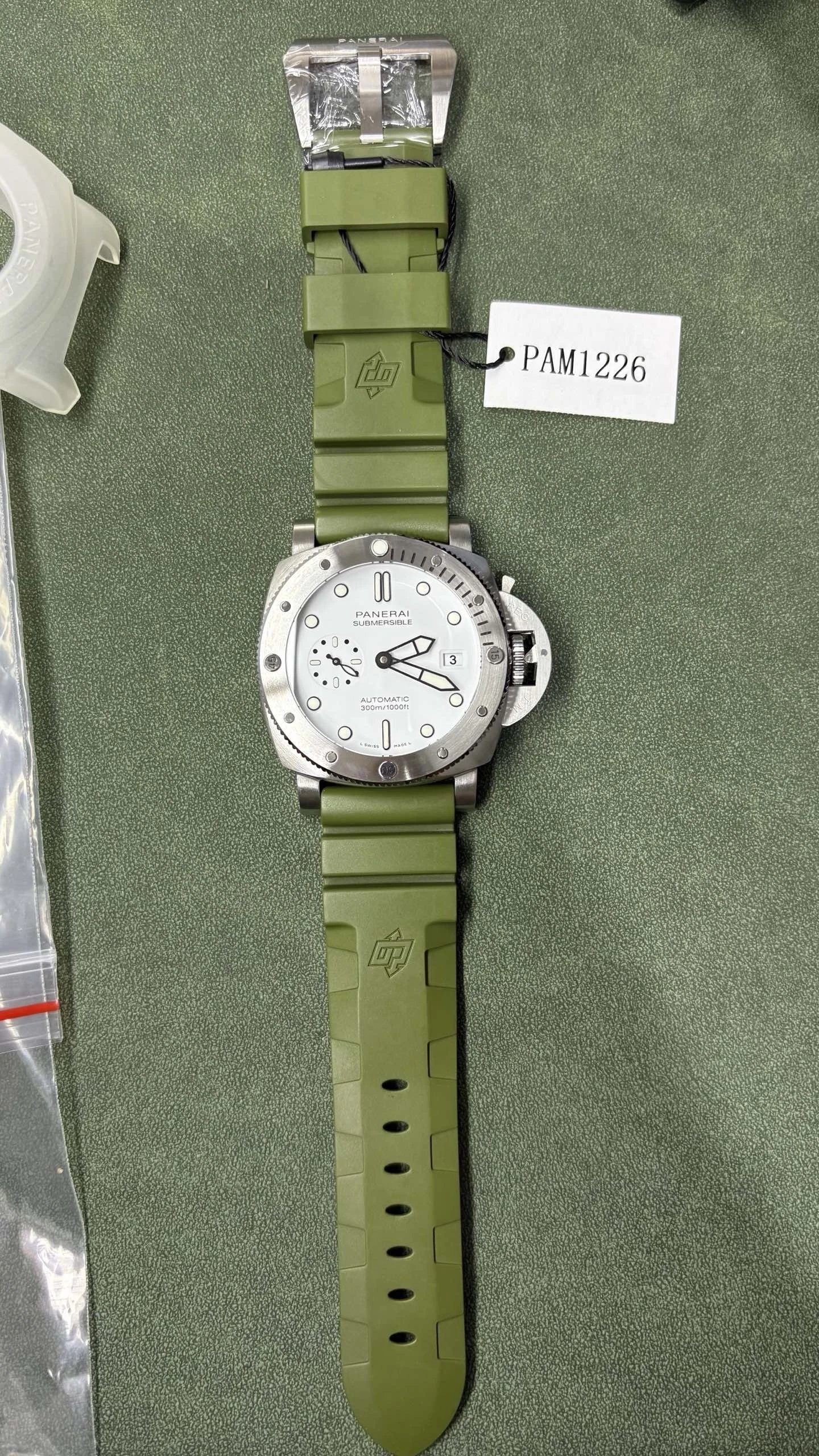 Panerai Submersible Watch - White Dial-010807