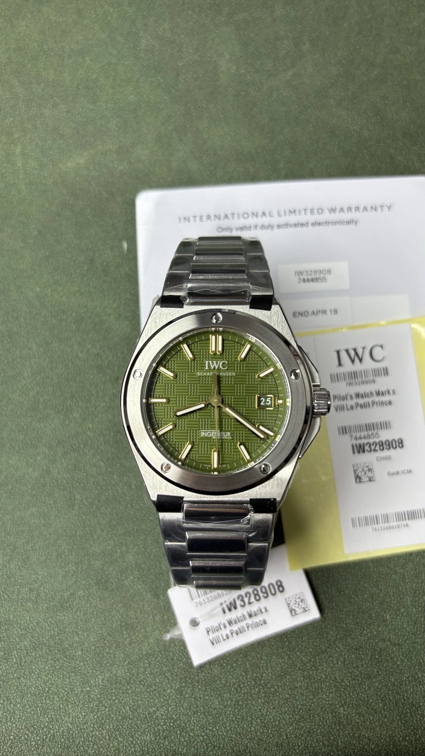 IWC Pilot's Watch Mark X Vill Le Petit Prince Watch - Green Dial-010794