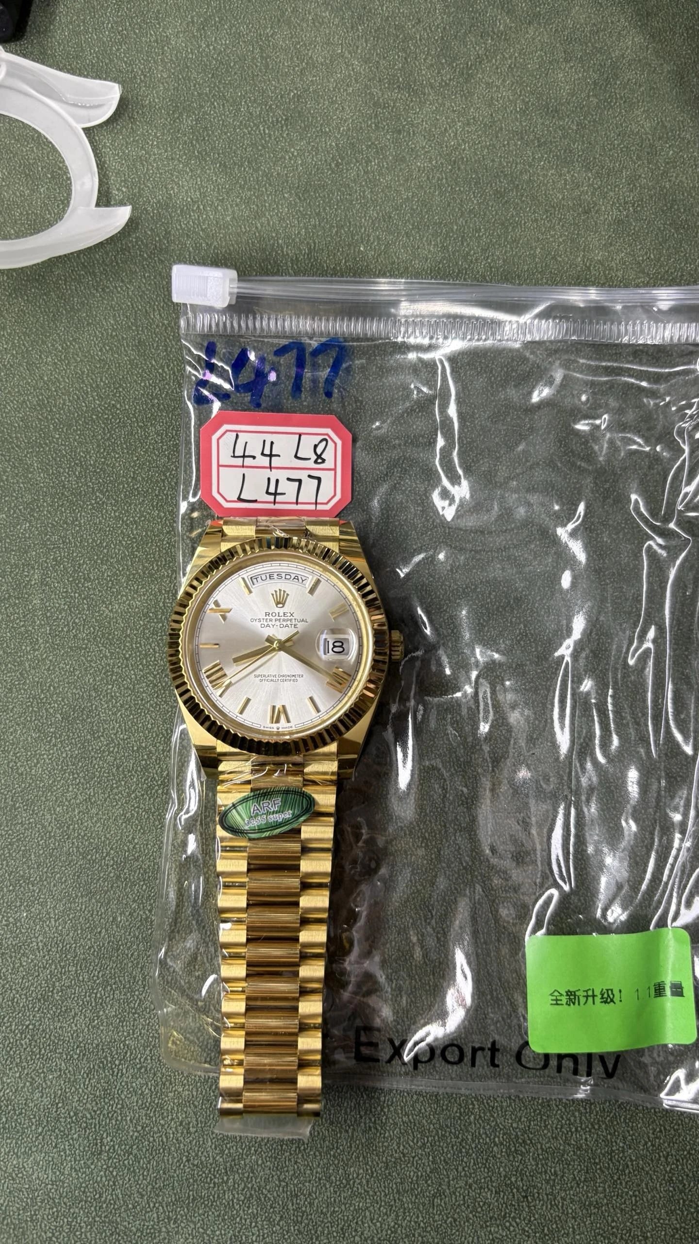 Rolex Oyster Perpetual Day-Date Watch — SB000688 listing image