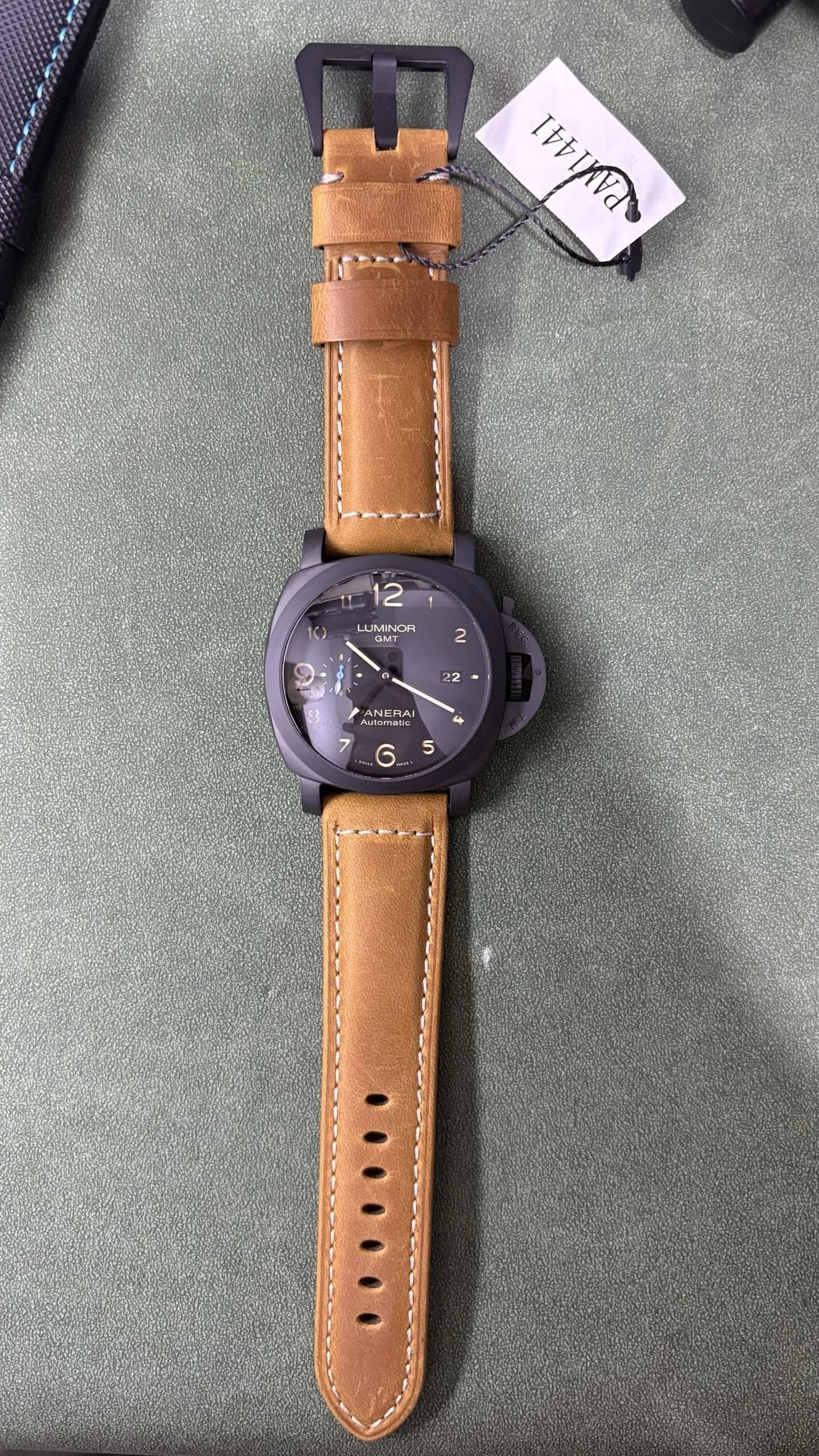 Panerai Luminor GMT Watch - Black Dial-010850