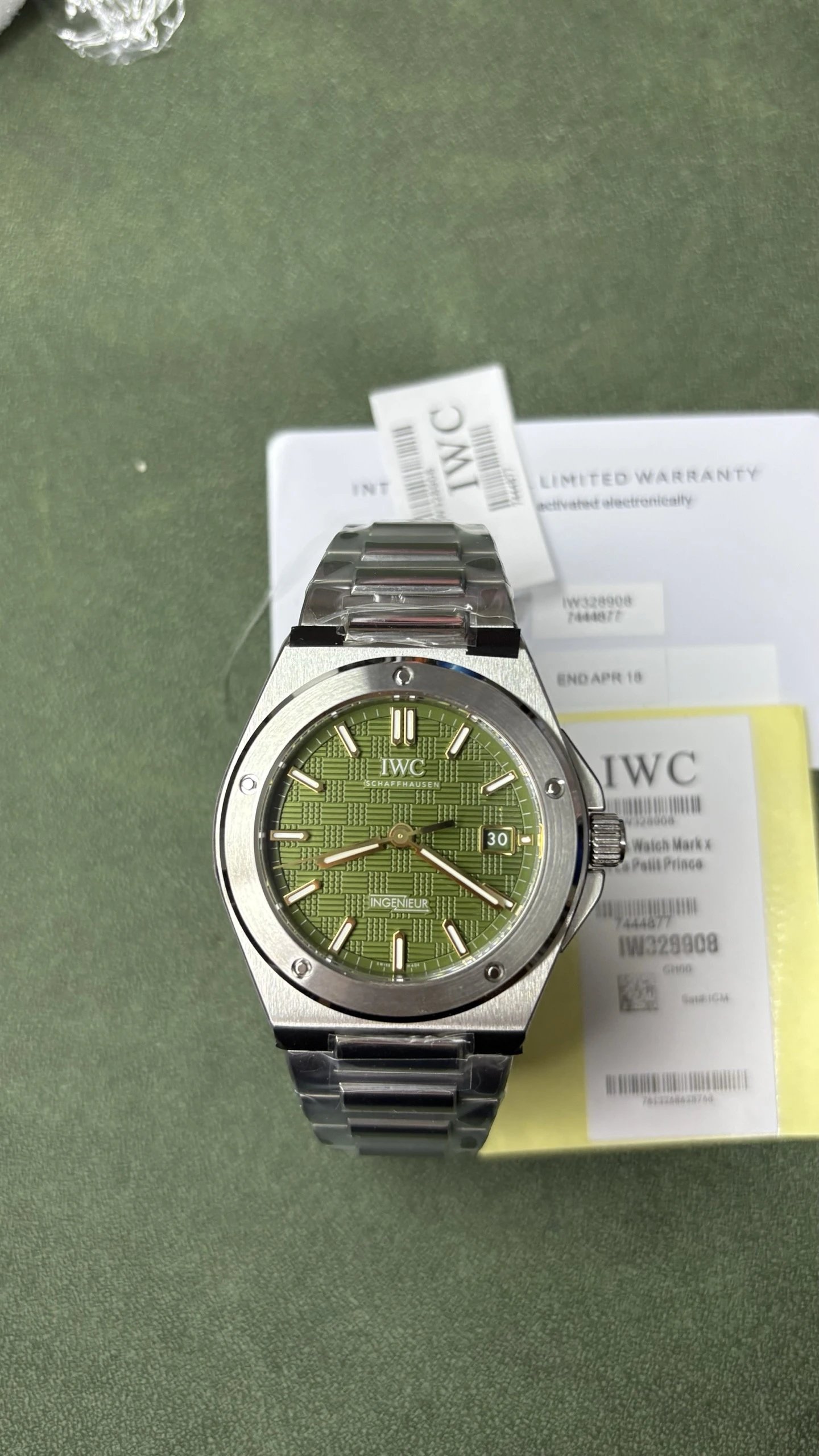 IWC Pilot's Watch Mark X Watch - Green Dial-010817