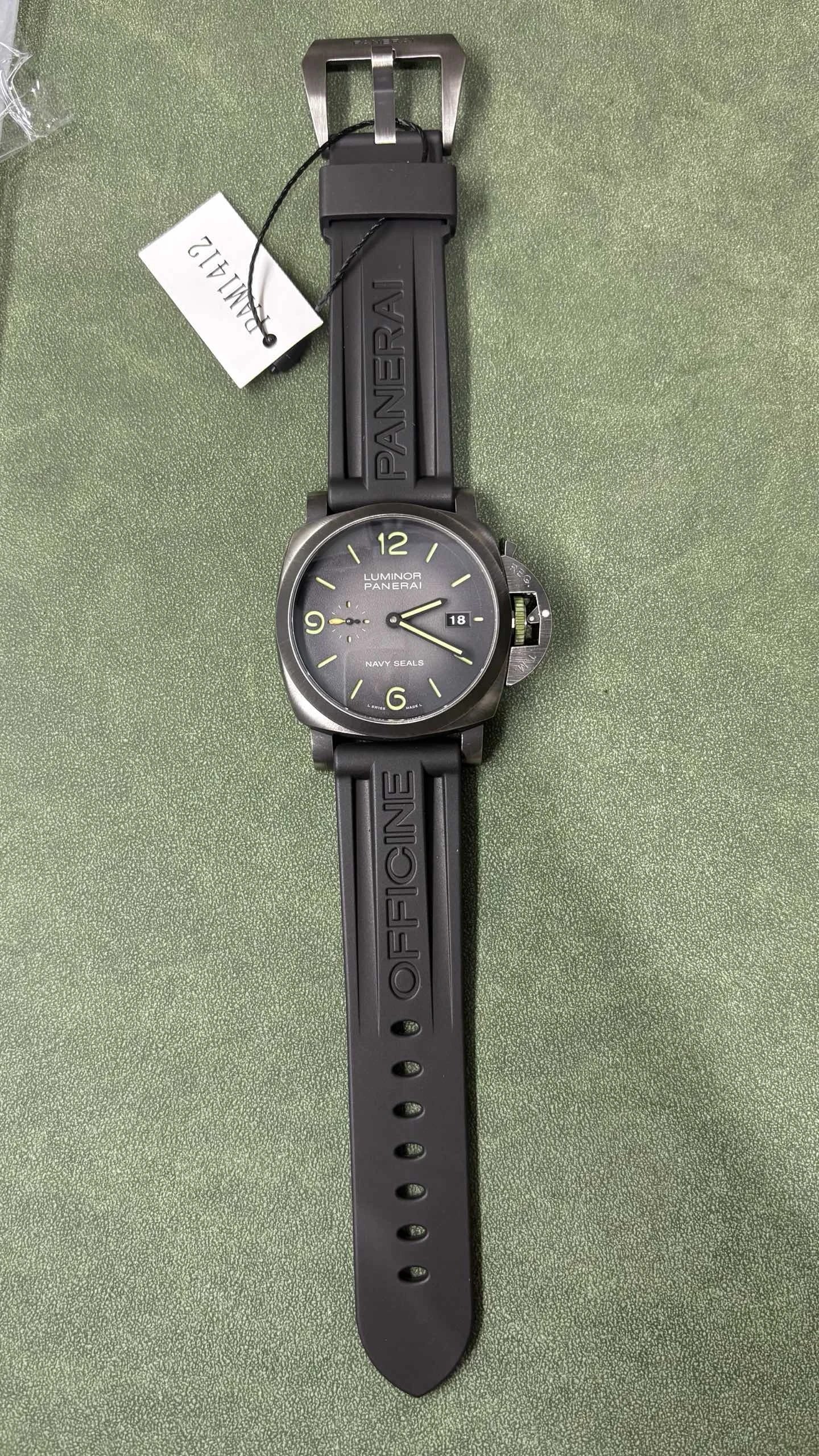 Panerai Luminor 1950 44mm Navy Seals Watch - Black Dial-010803