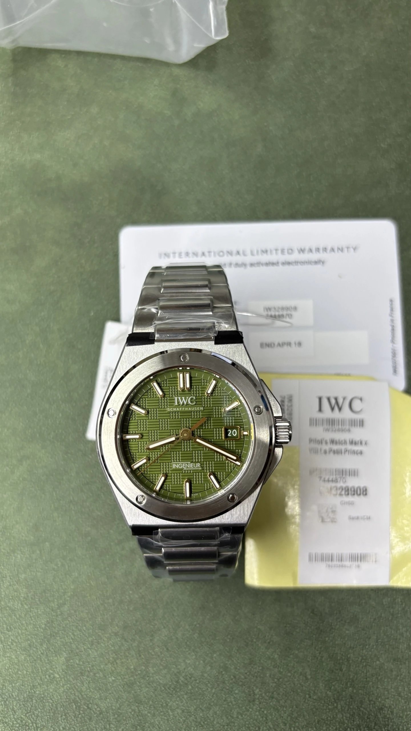 IWC Pilot's Watch Mark XXVIII Le Petit Prince Watch - Green Dial-010748