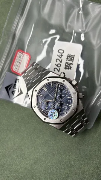 Audemars Piguet Royal Oak Chronograph Steel Blue Dial Watch Watches - 2
