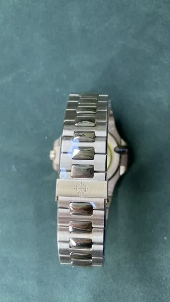 Patek Philippe Nautilus 5711 / 1A-010 Bronze Dial Mechanical Watch Watches - 7