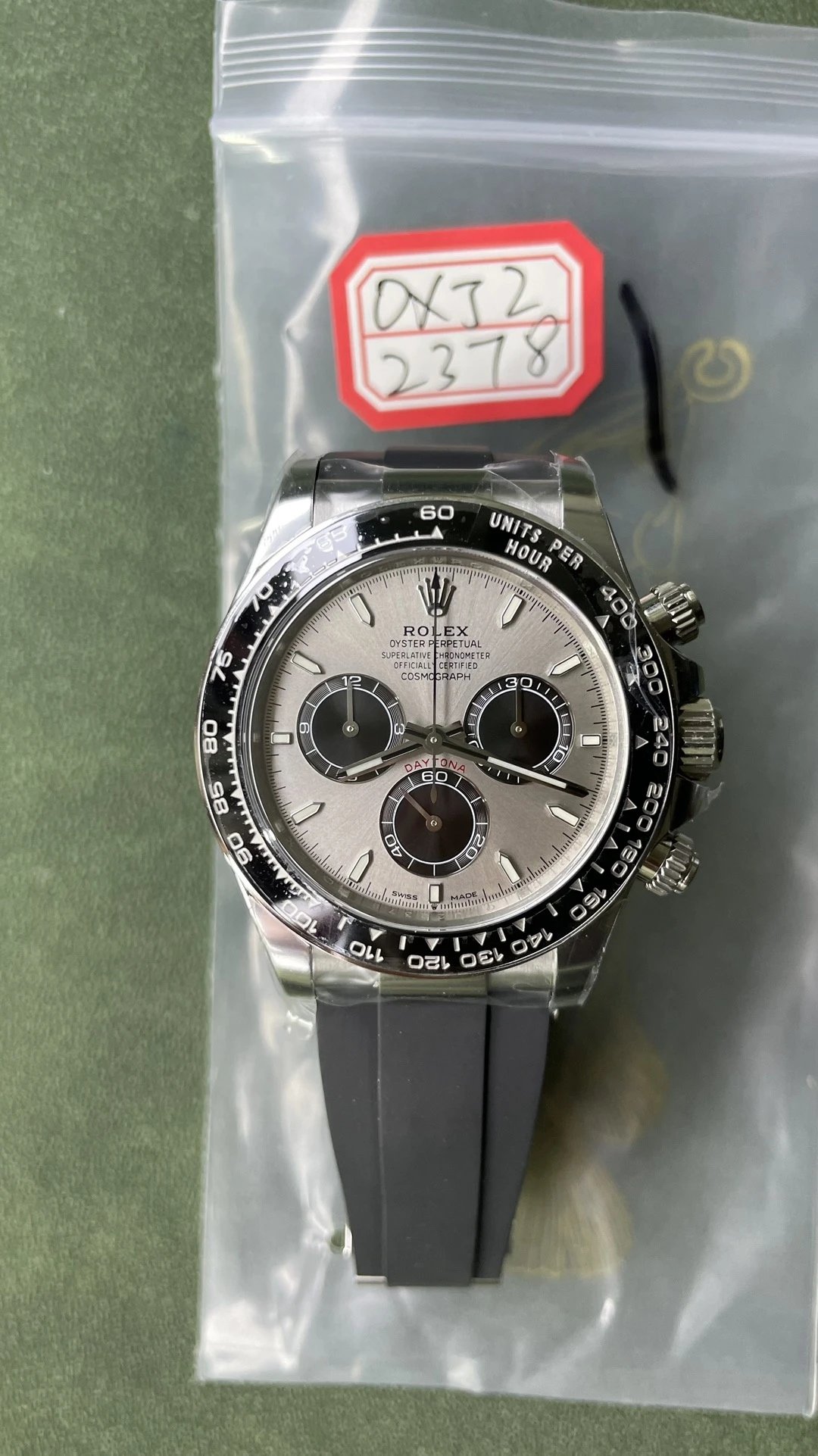 Rolex Daytona Watches — SB000527 listing image