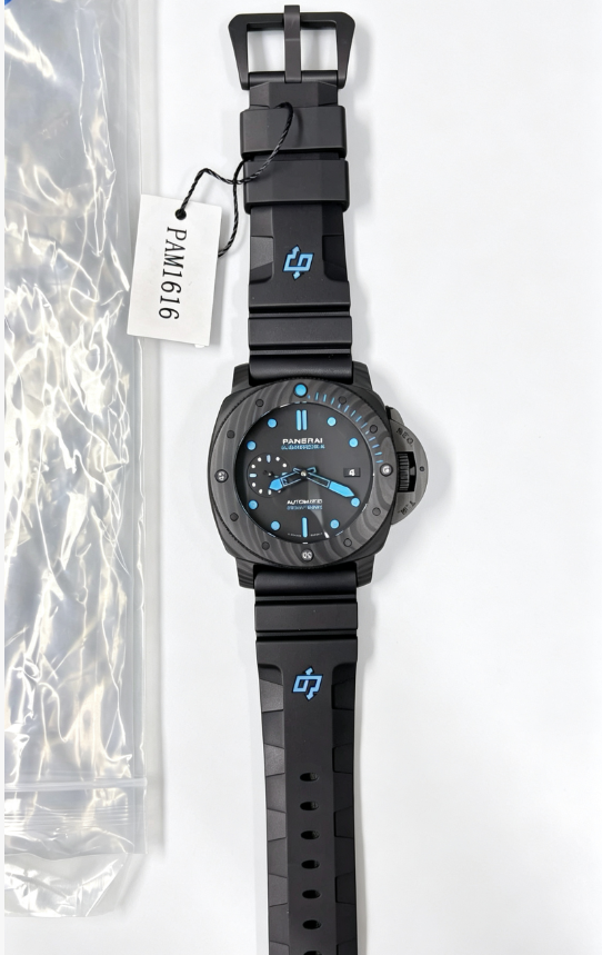 Panerai Submersible Watch - Black Dial-010855