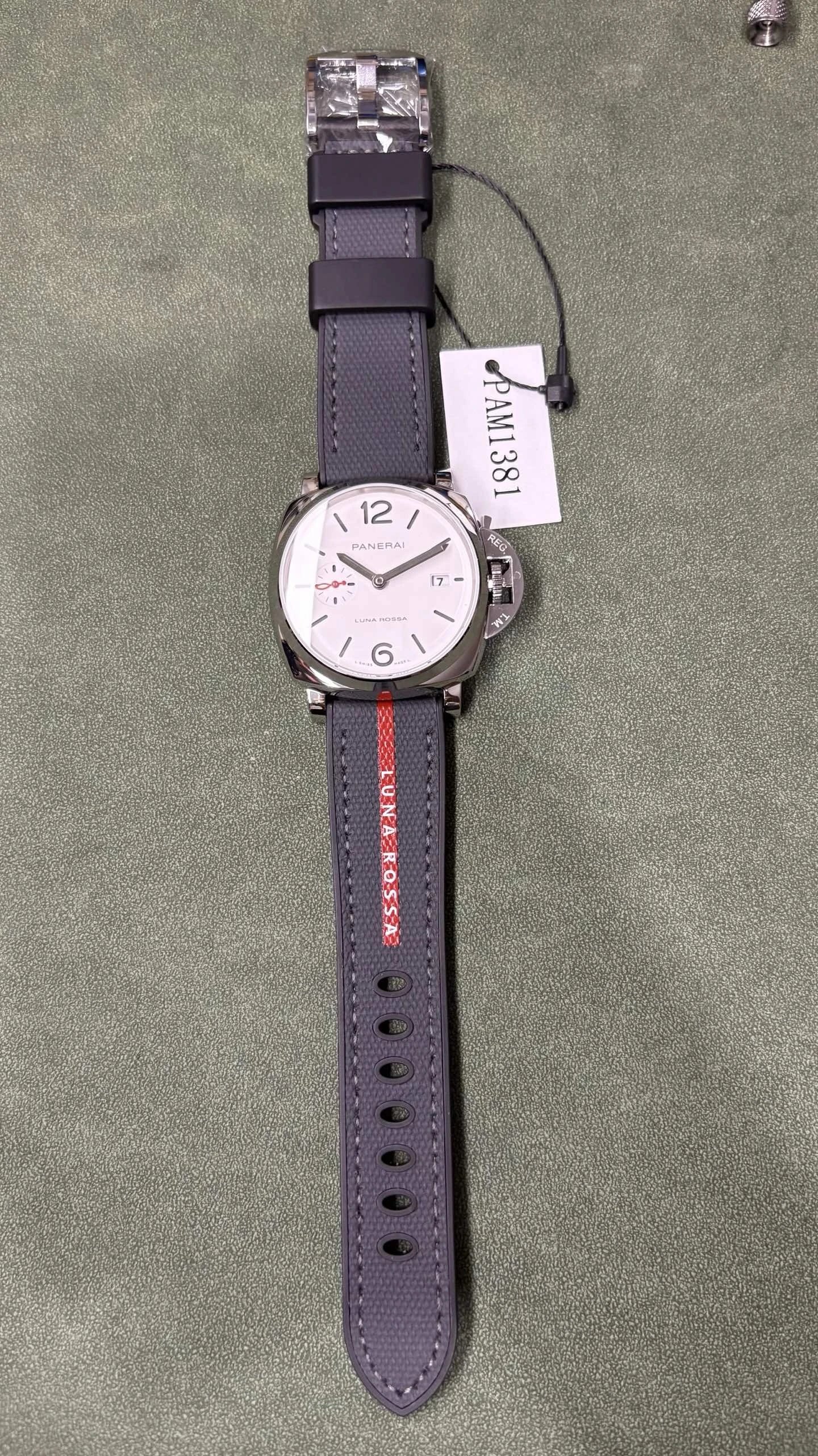 Panerai Luminor Due Watch - White Dial-010853