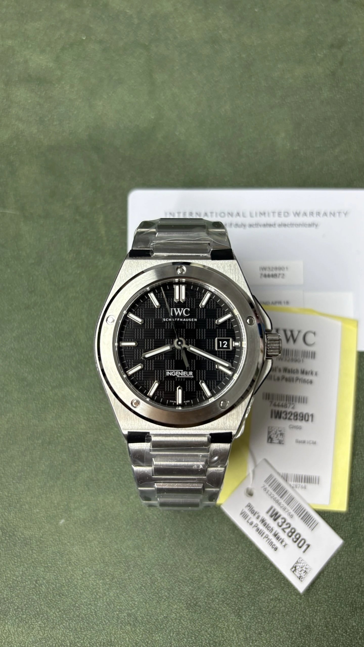 IWC Pilot's Watch Mark XX Watch - Black Dial-010824