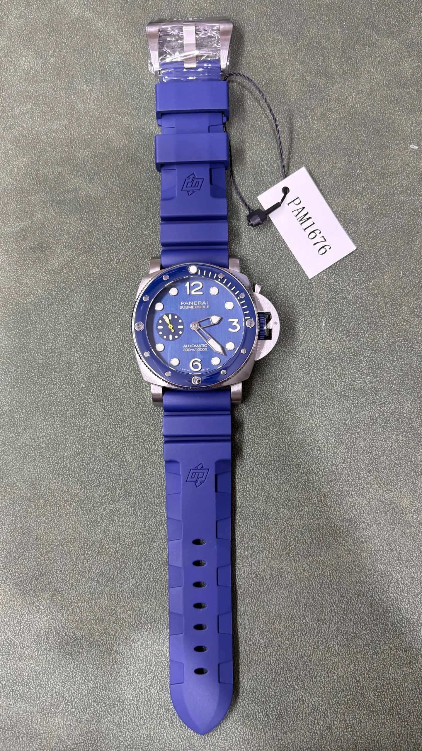 Panerai Submersible Watch - Blue Dial-010749