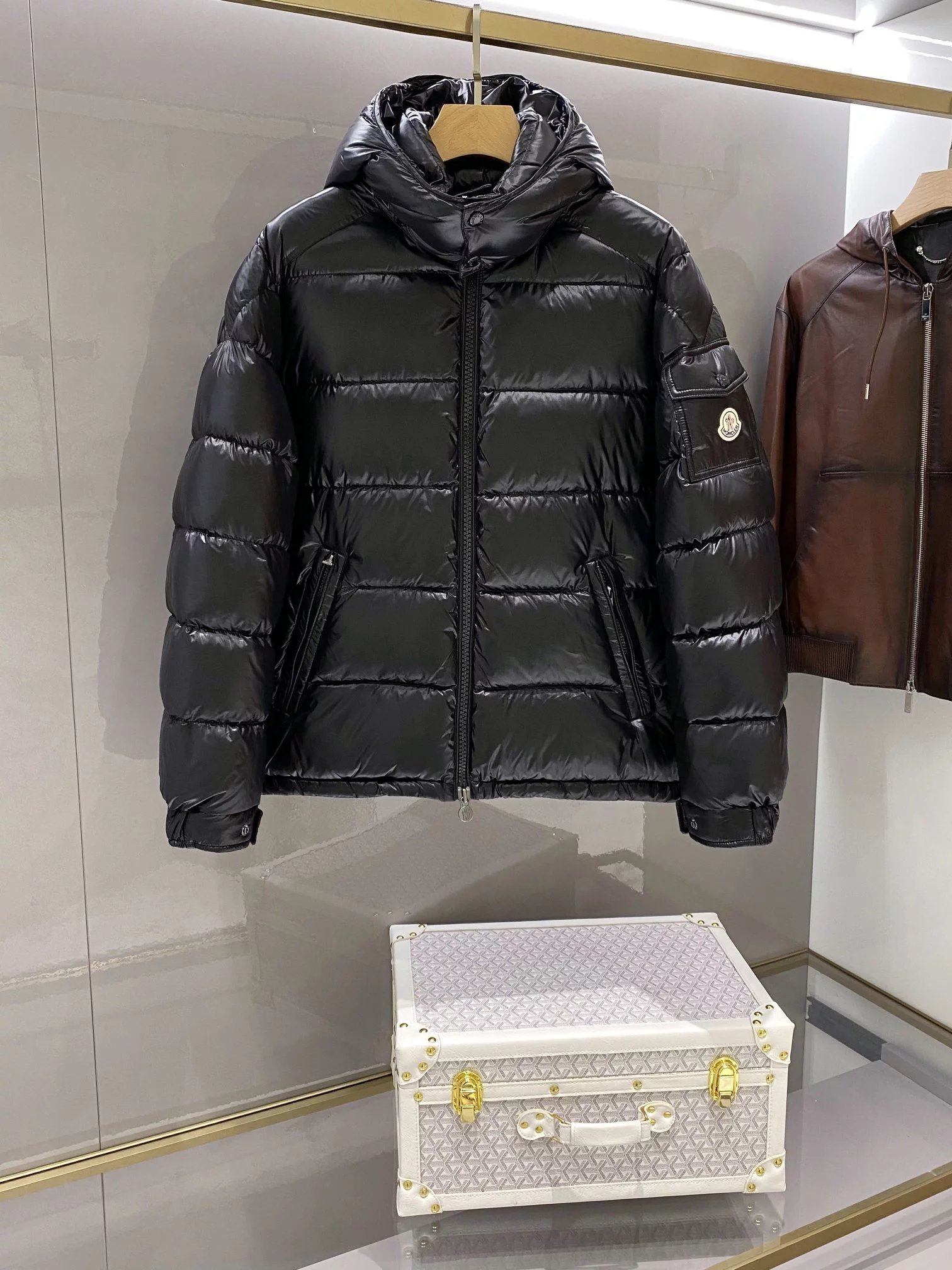 Topquality Monclrs latest Maya classic short down jacket the most classic short down jacket 