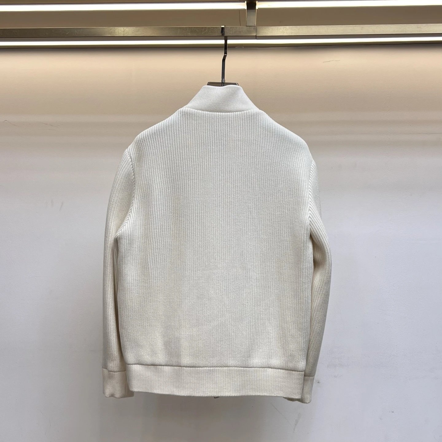 Cardigan 3