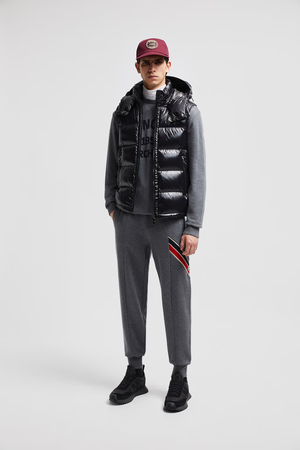 With NFCMonler Bormes hooded down vest for men and women high collar sleeveless down vest  2