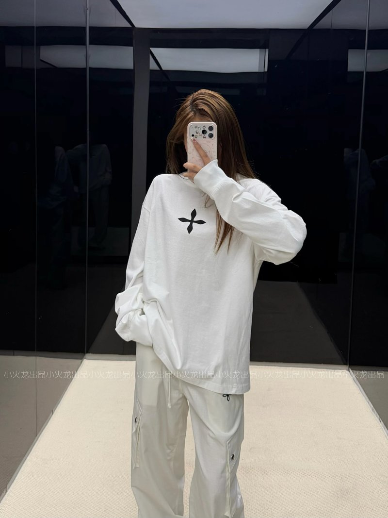 Long sleeve from Charmander