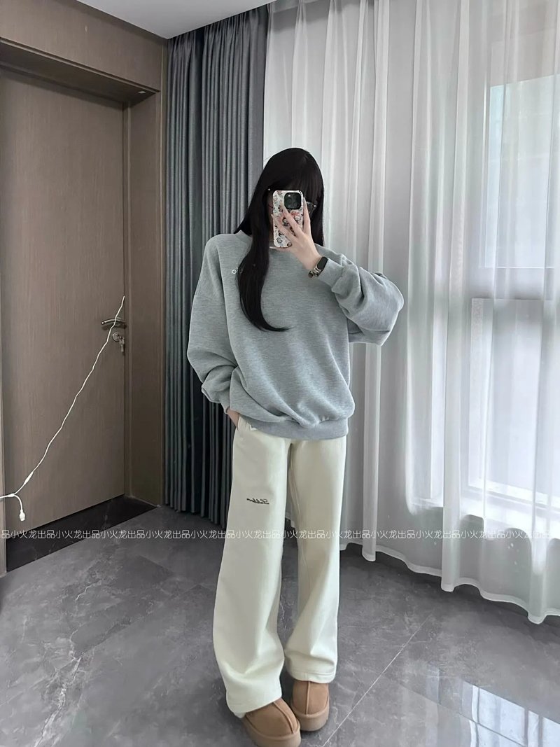 Sweatpants from Charmander
