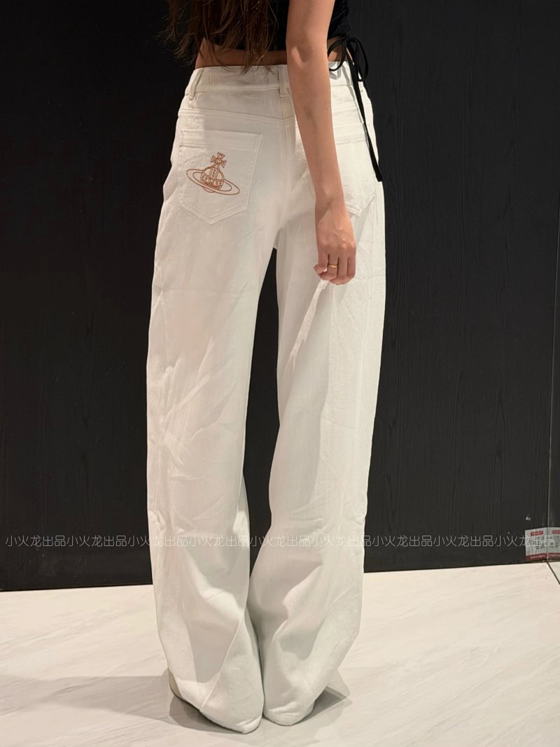 Jeans from Charmander