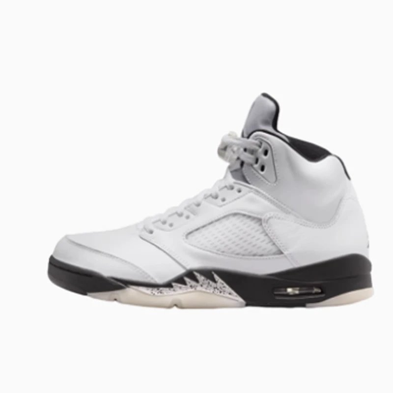 AJ5 White/Black