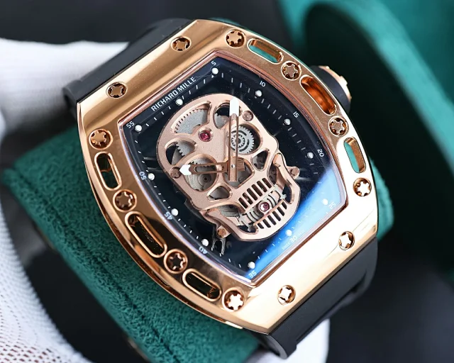 Richard Mille Watches Tonneau Skeleton-Dial Rubber Strap Watch product detail image 11