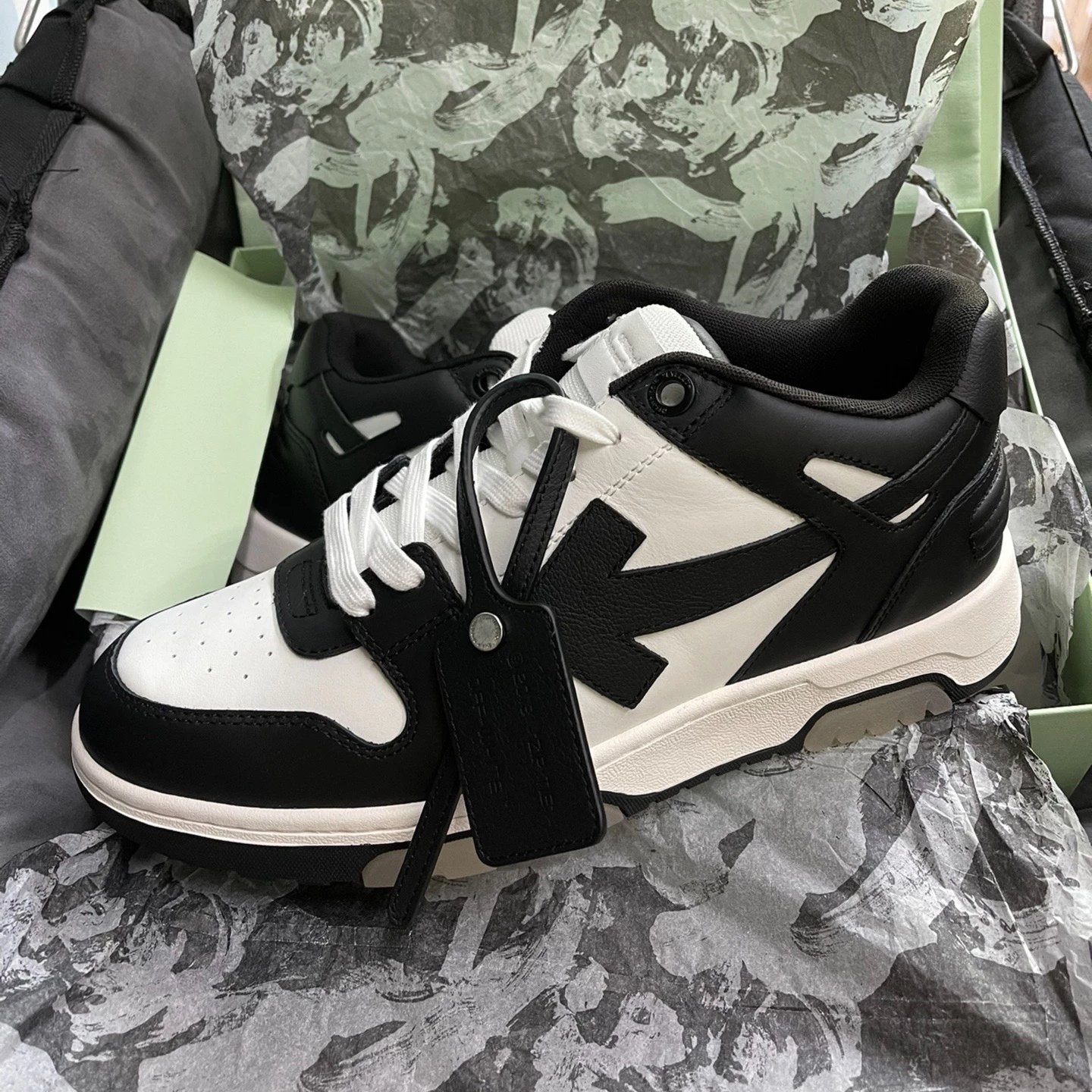 【100% Authentic】Off-White Virgil Abloh Out Of Office Low-top Leather Sneakers OOO OW Retro Casual Versatile Sports Shoes