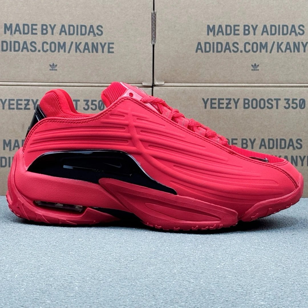 Red Black DZ7293