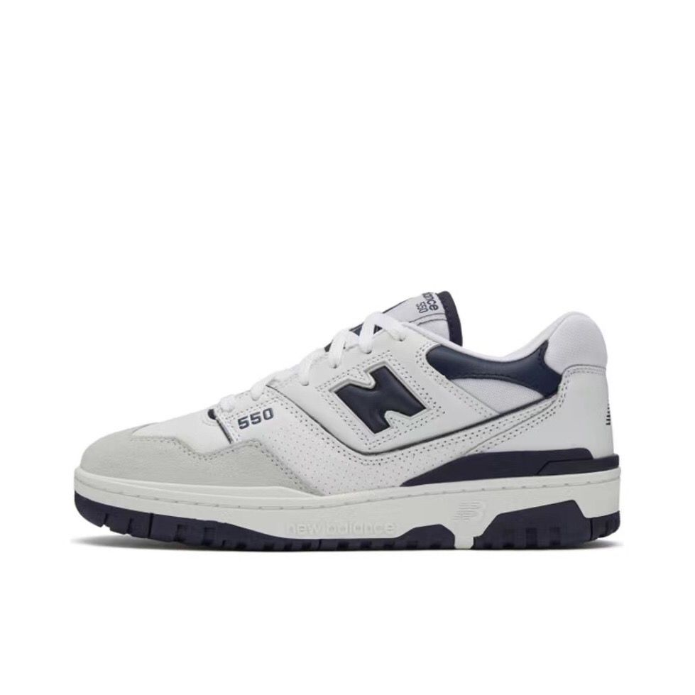 New Balance 550 Sneakers