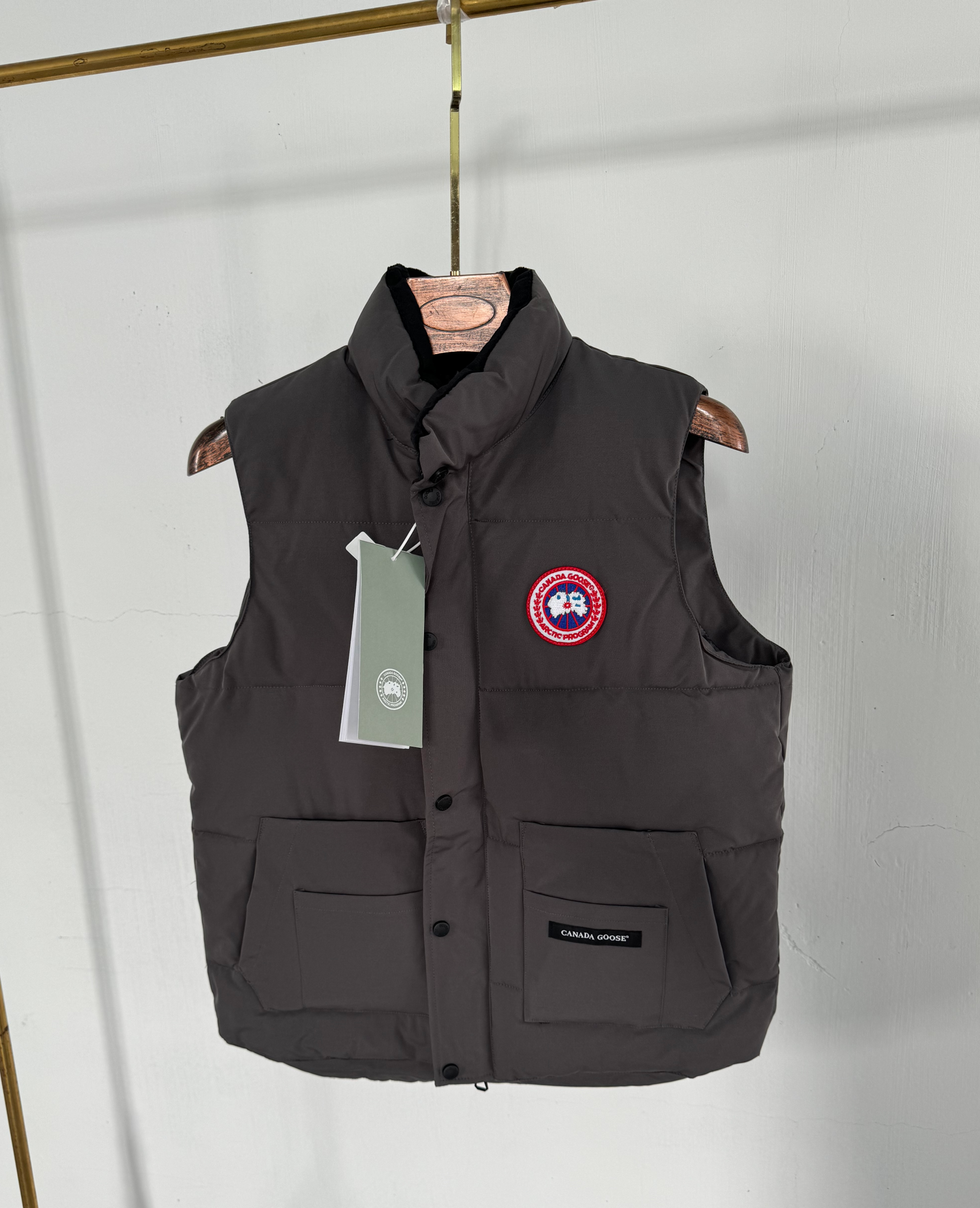 Grey red emblem vest
