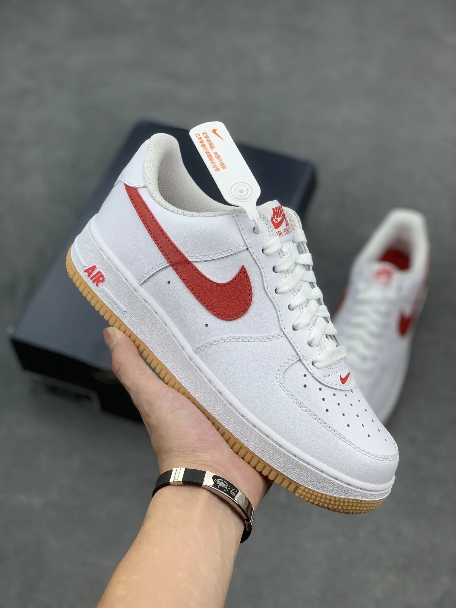 White and Red SP