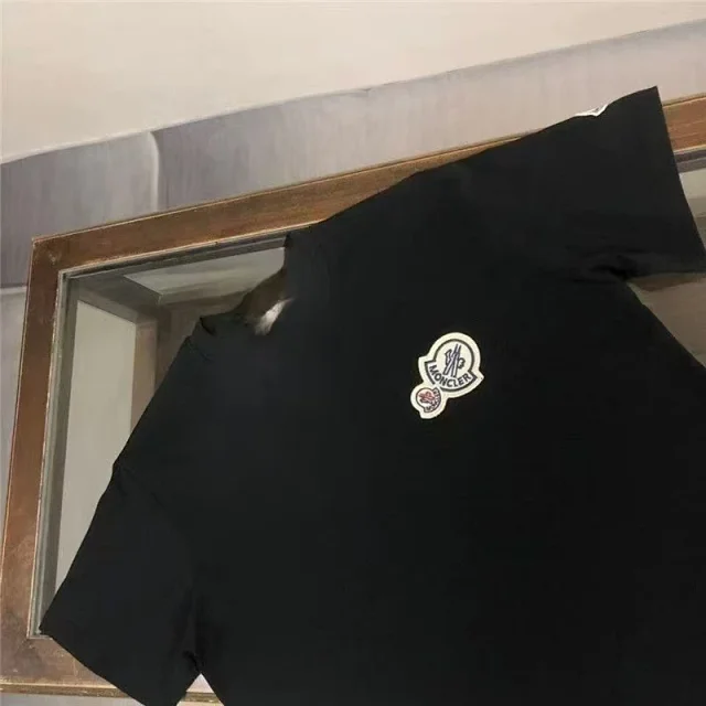 Moncler T-Shirts Short-Sleeve Logo Graphic T-Shirt product detail image 5