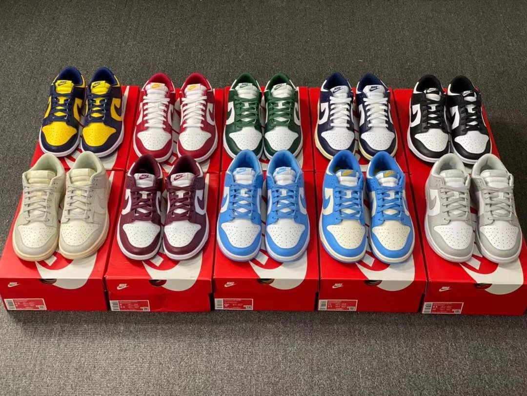 Item Thumbnail for (Special clearance non-refundable) No version Top Dunk Panda Navy Blue White Green White Red University Blue Michigan Perfect Shoes No Copywriting See Details
