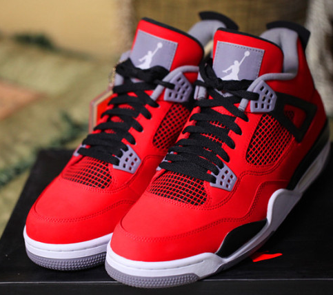 AJ4 Bulls