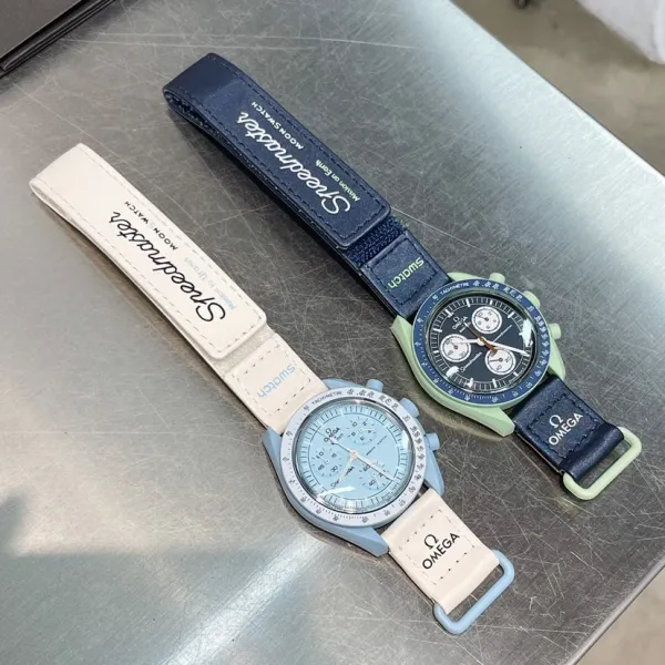 Design S26.A Smartwatch Black and Beige Smartwatches - 95