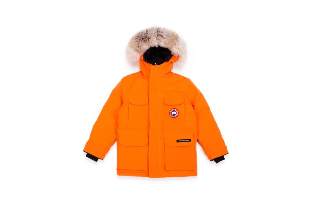 C- a-n-a-d-a G-o-s-e Down Jacket Collection [Please leave your size in the comments]