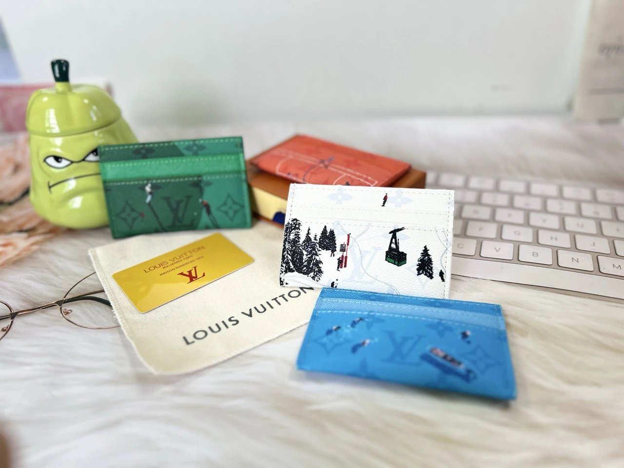 Wallet photo 8