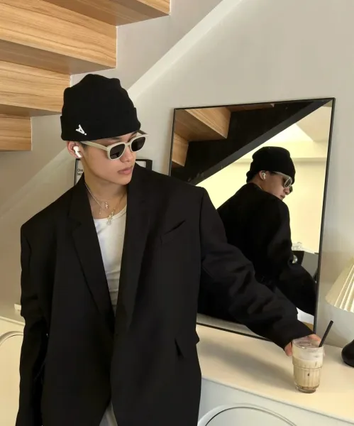 Design Beanie with White Logo + Oversized Black Blazer + Ribbed White Tank Top Hats - 1