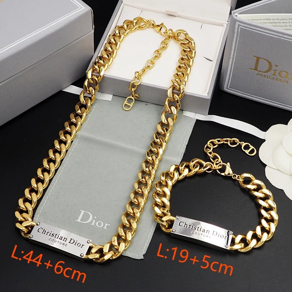 Gold and Silver Set