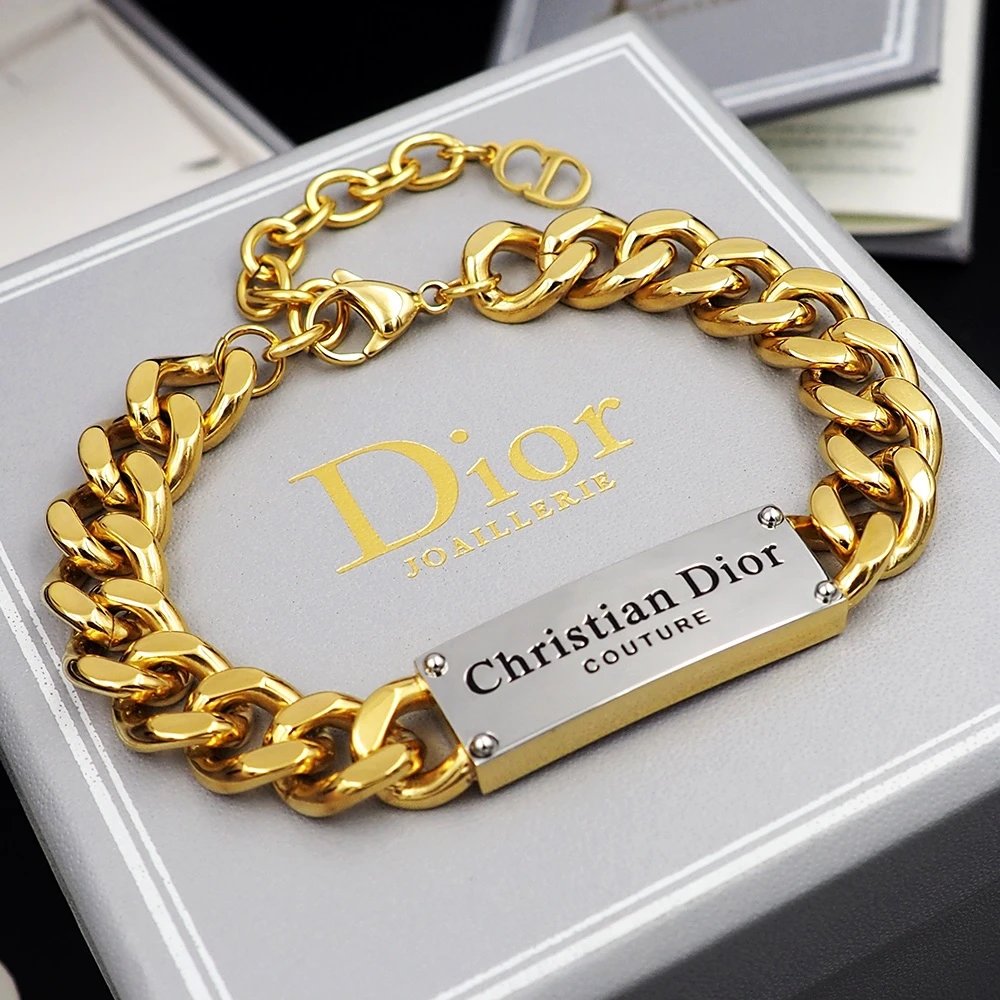 19+5CM-Gold and Silver