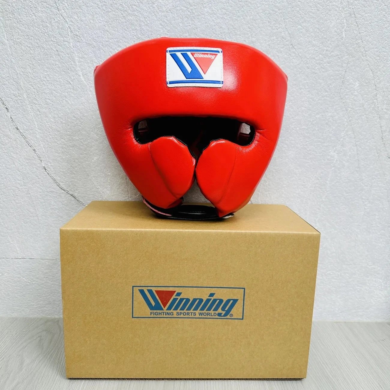 Head cover red