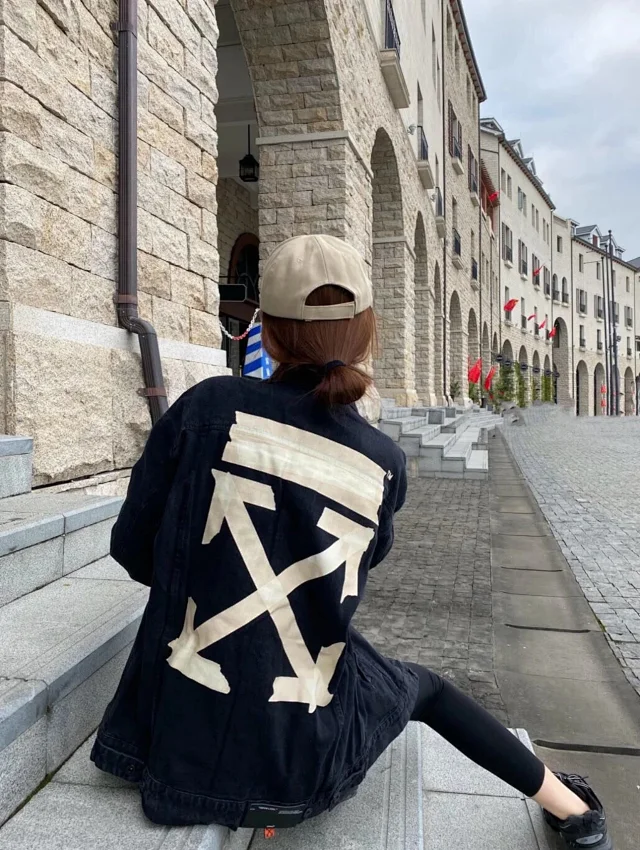 Off-White Jackets Arrow Print Denim Jacket product detail image 14