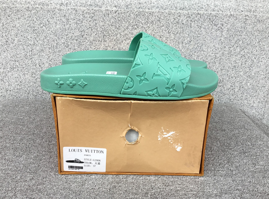 Dynamic Youth Slippers photo 6