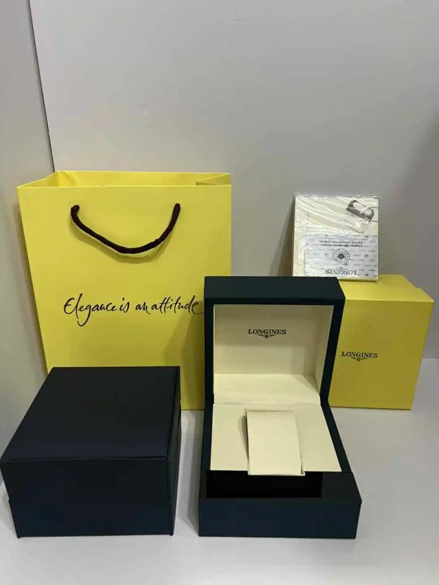 Longines Watch Box: seller detail photo 2