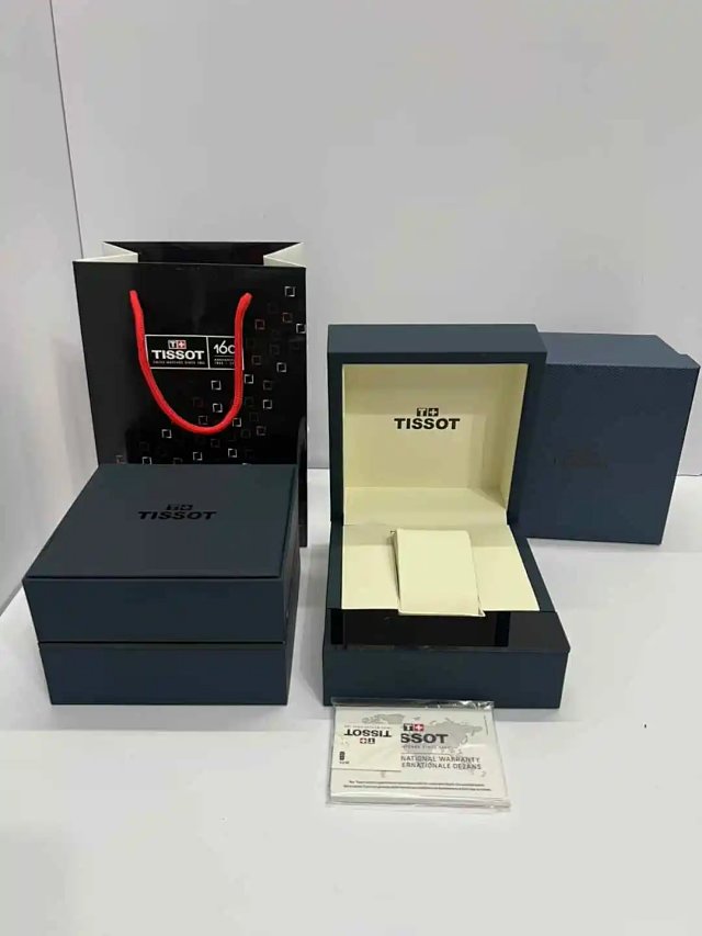 Tissot Watch Box: seller detail photo 2