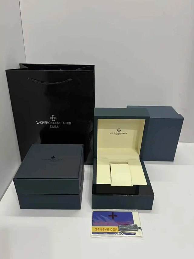 Vacheron Constantin Watch Box: seller detail photo 2