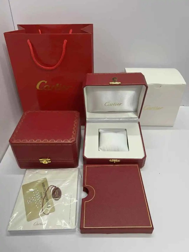 Cartier Watch Box: seller detail photo 3